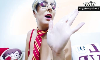 Cosplay hogwarts student gets a thick fucktoy fuck