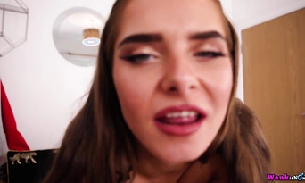 Lola Elles Office Tease Demands Urgent Cock Stroke